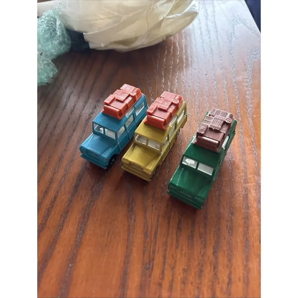 Matchbox Lesney Land Rover Safari No. 12 Blue Gold And Green
